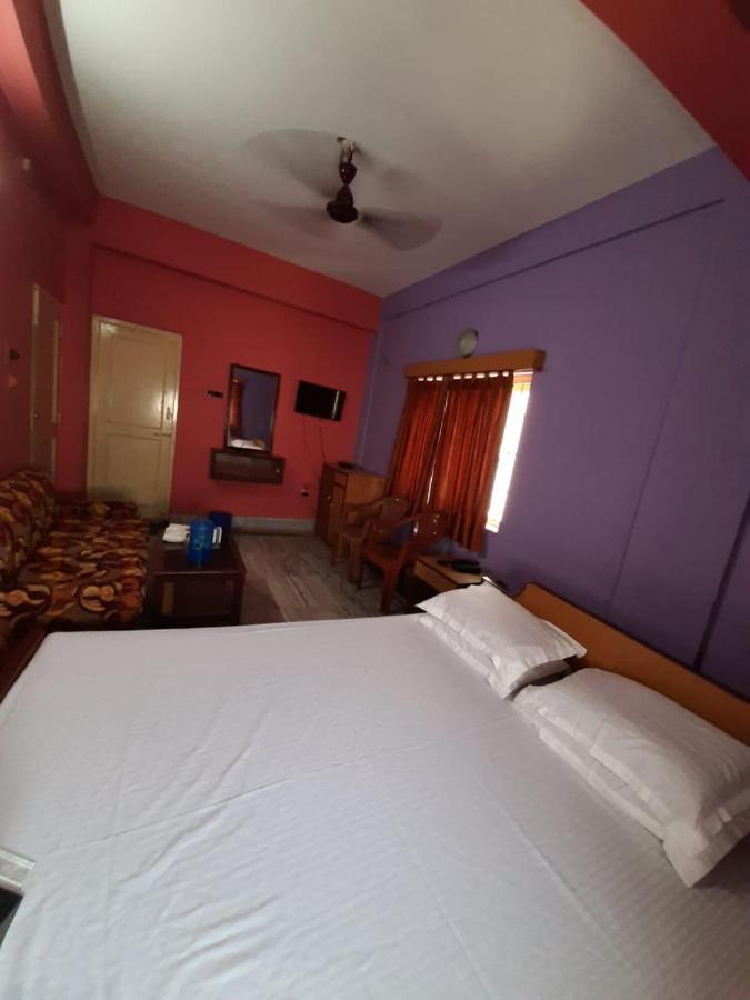 Hotel Marine Blue !! Beach Distance 50 Mts !! Дигха Экстерьер фото