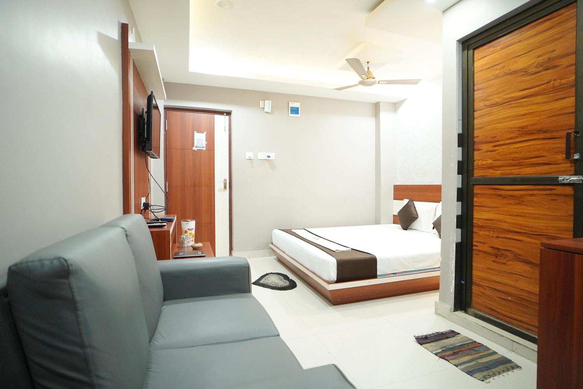 Hotel Marine Blue !! Beach Distance 50 Mts !! Дигха Экстерьер фото